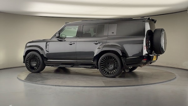 Used Land Rover Defender 130 2024 for sale - 76081571: Photo 33