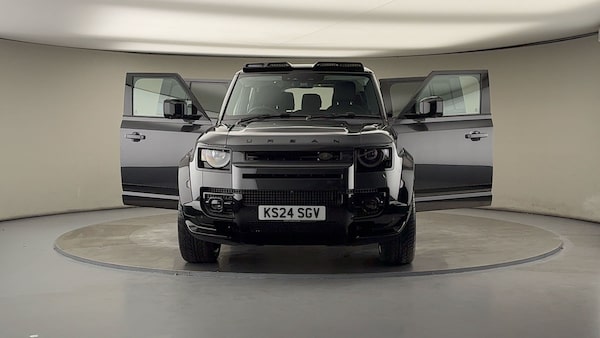 Used Land Rover Defender 130 2024 for sale - 76081571: Photo 58