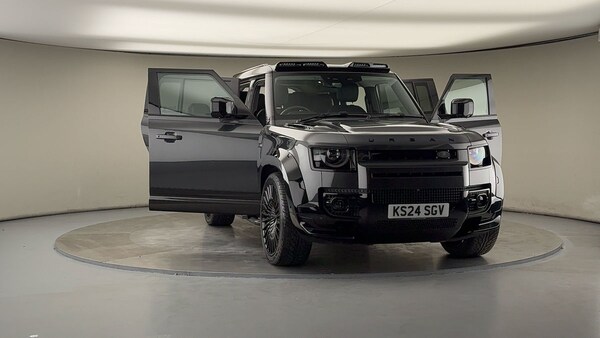 Used Land Rover Defender 130 2024 for sale - 76081571: Photo 59