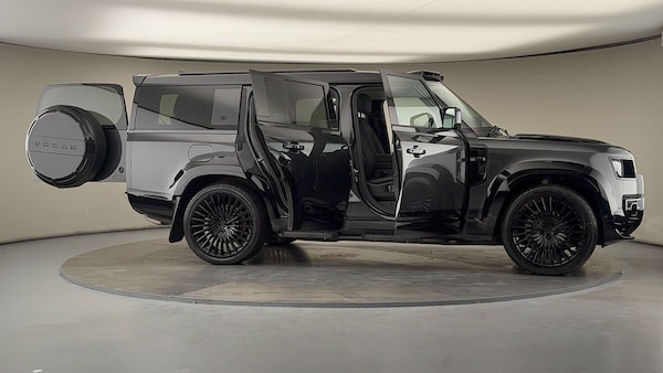 Used Land Rover Defender 130 2024 for sale - 76081571: Photo 62