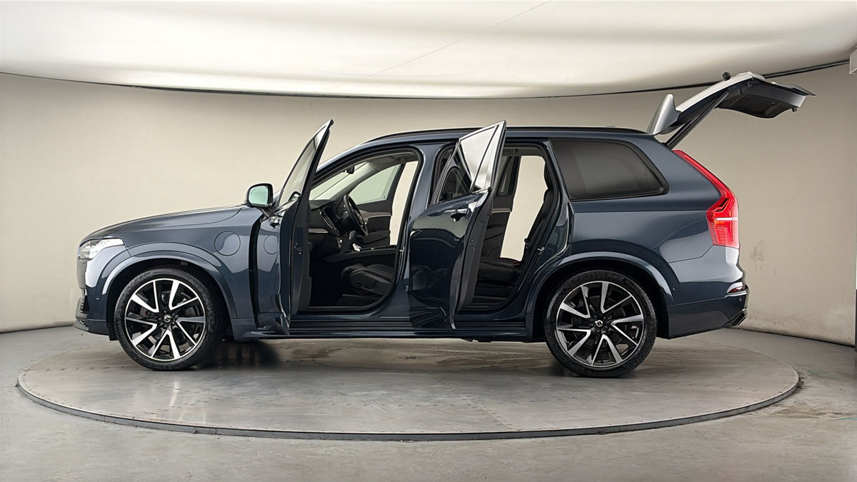 Used Volvo XC90 2023 for sale - 78182380: Photo 46