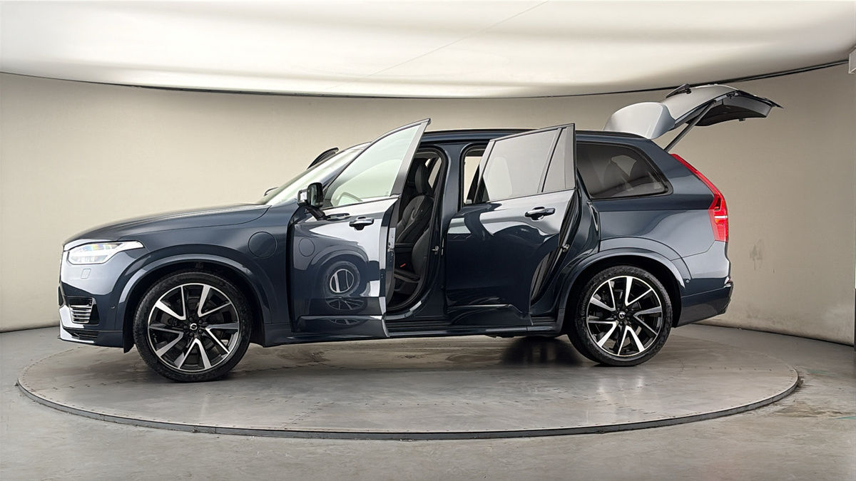 Used Volvo XC90 2023 for sale - 78182380: Photo 47