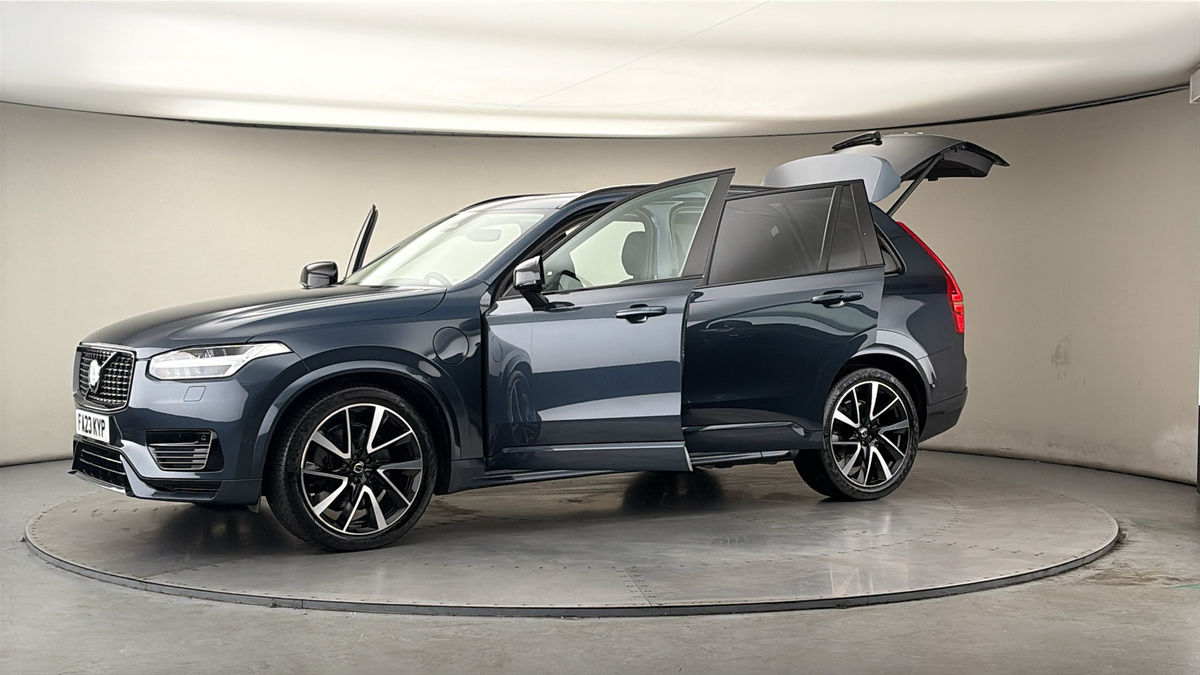 Used Volvo XC90 2023 for sale - 78182380: Photo 48