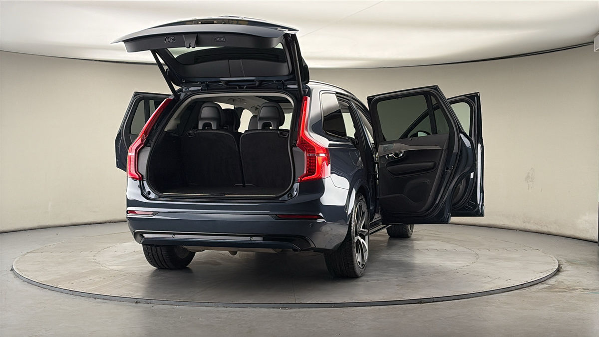 Used Volvo XC90 2023 for sale - 78182380: Photo 59