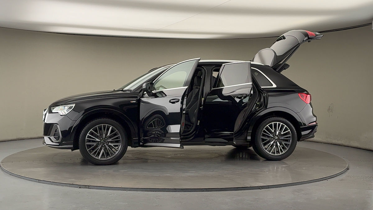 Used Audi Q3 2024 for sale - 76836770: Photo 48