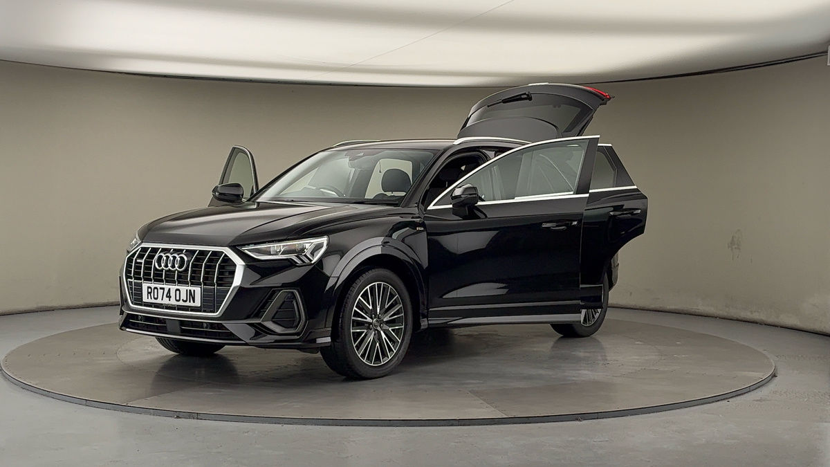 Used Audi Q3 2024 for sale - 76836770: Photo 50