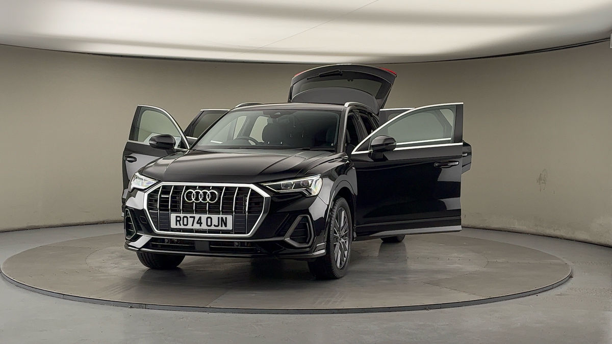 Used Audi Q3 2024 for sale - 76836770: Photo 51