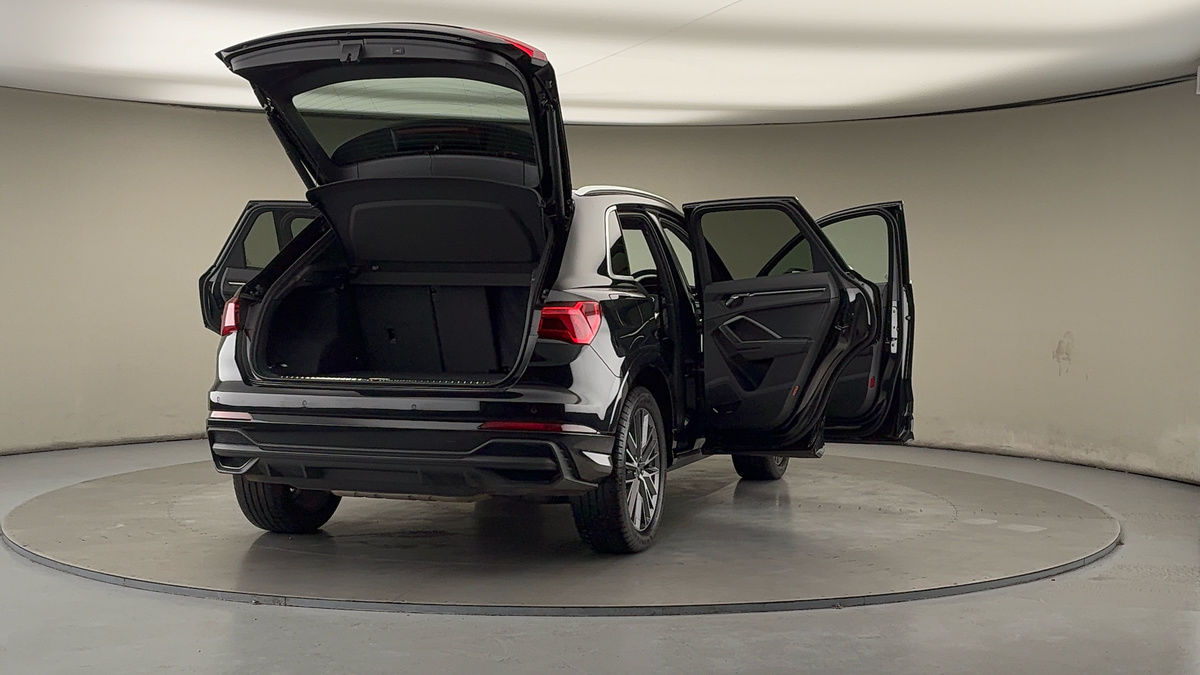 Used Audi Q3 2024 for sale - 76836770: Photo 60