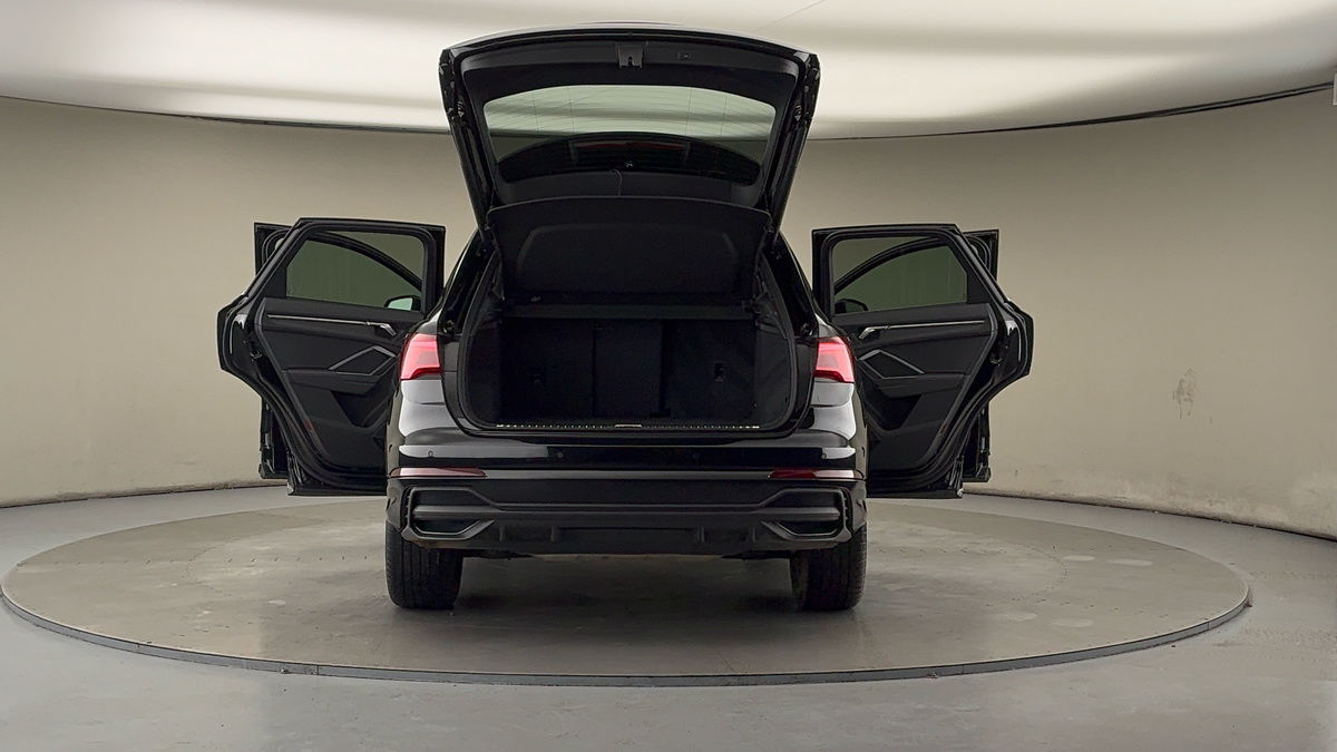 Used Audi Q3 2024 for sale - 76836770: Photo 61