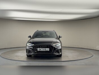 Used Audi A4 Avant 2023 for sale - 75987110: Photo