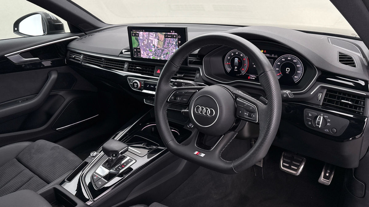 Used Audi A4 Avant 2023 for sale - 75987110: Photo 5