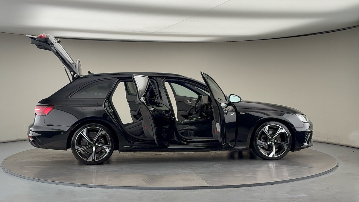 Used Audi A4 Avant 2023 for sale - 75987110: Photo 56