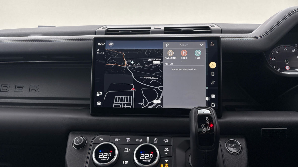 Used Land Rover Defender 110 2024 for sale - 76430645: Photo 17