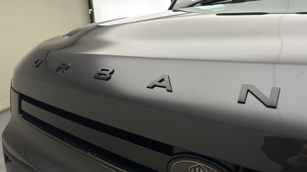 Used Land Rover Defender 110 2024 for sale - 76430645: Photo 24