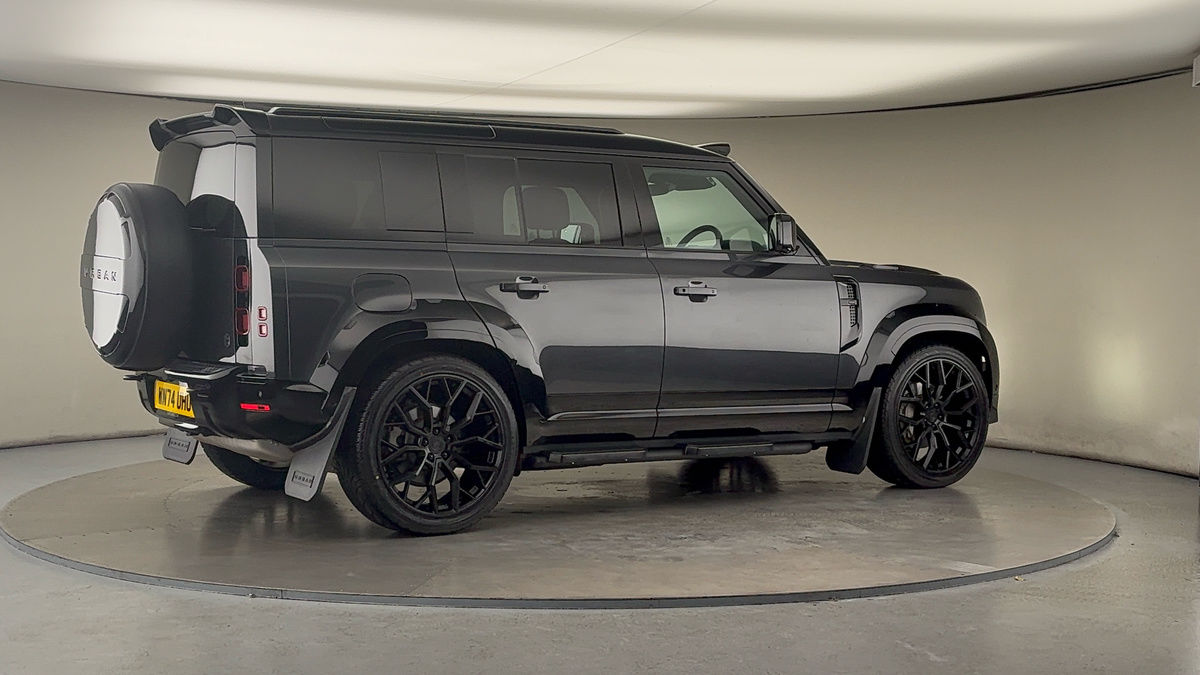 Used Land Rover Defender 110 2024 for sale - 76430645: Photo 42