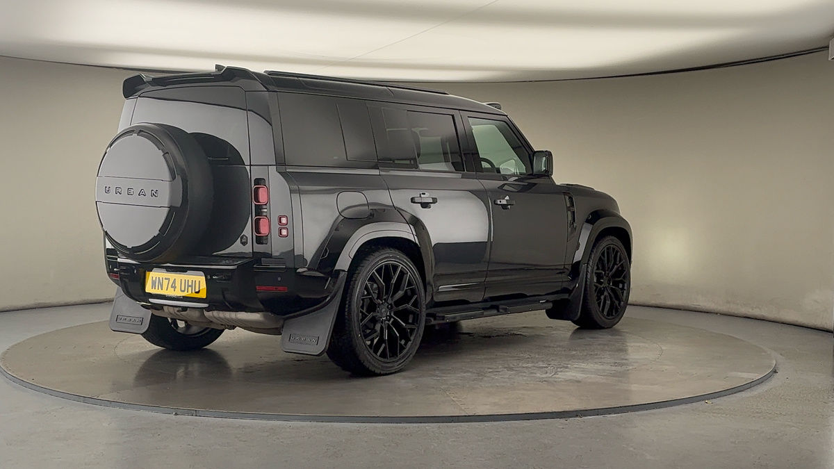 Used Land Rover Defender 110 2024 for sale - 76430645: Photo 43