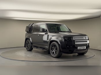 Land Rover Defender 110 feature image