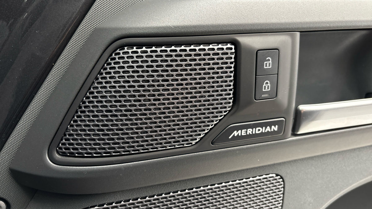 Used Land Rover Defender 110 2023 for sale - 77129240: Photo 25