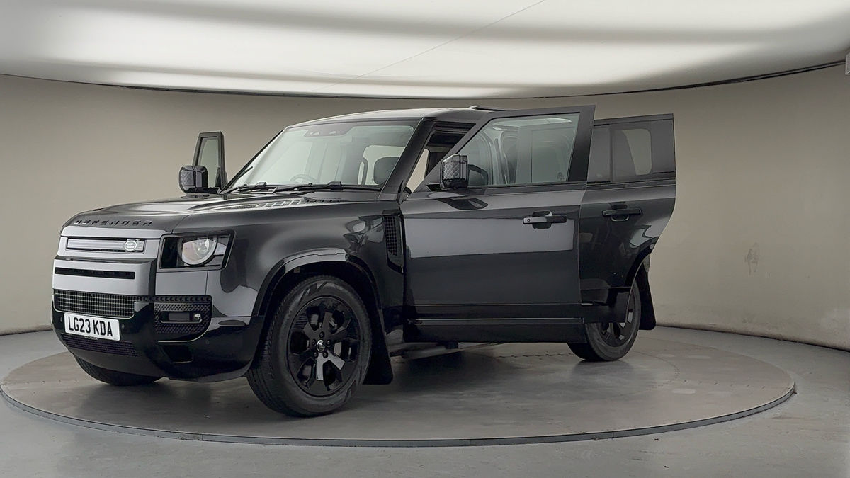 Used Land Rover Defender 110 2023 for sale - 77129240: Photo 50