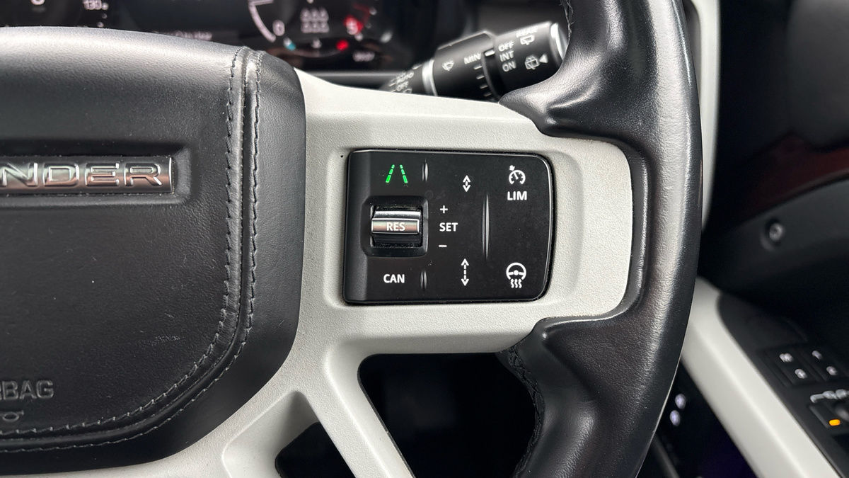 Used Land Rover Defender 2022 for sale - 77655946: Photo 14