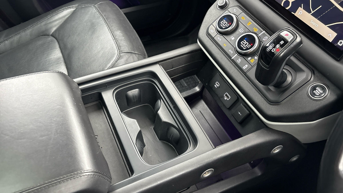 Used Land Rover Defender 2022 for sale - 77655946: Photo 18