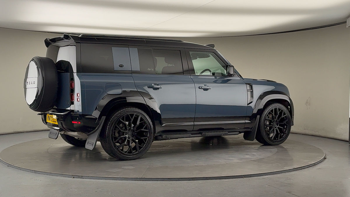 Used Land Rover Defender 110 2022 for sale - 76821423: Photo 42