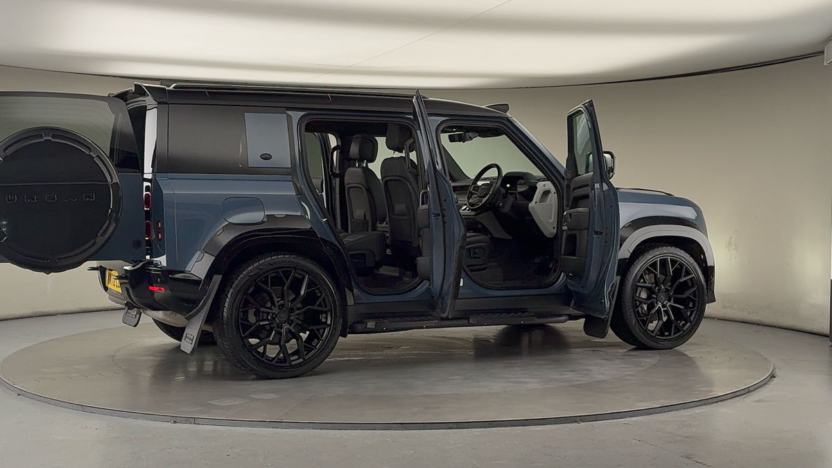 Used Land Rover Defender 110 2022 for sale - 76821423: Photo 61