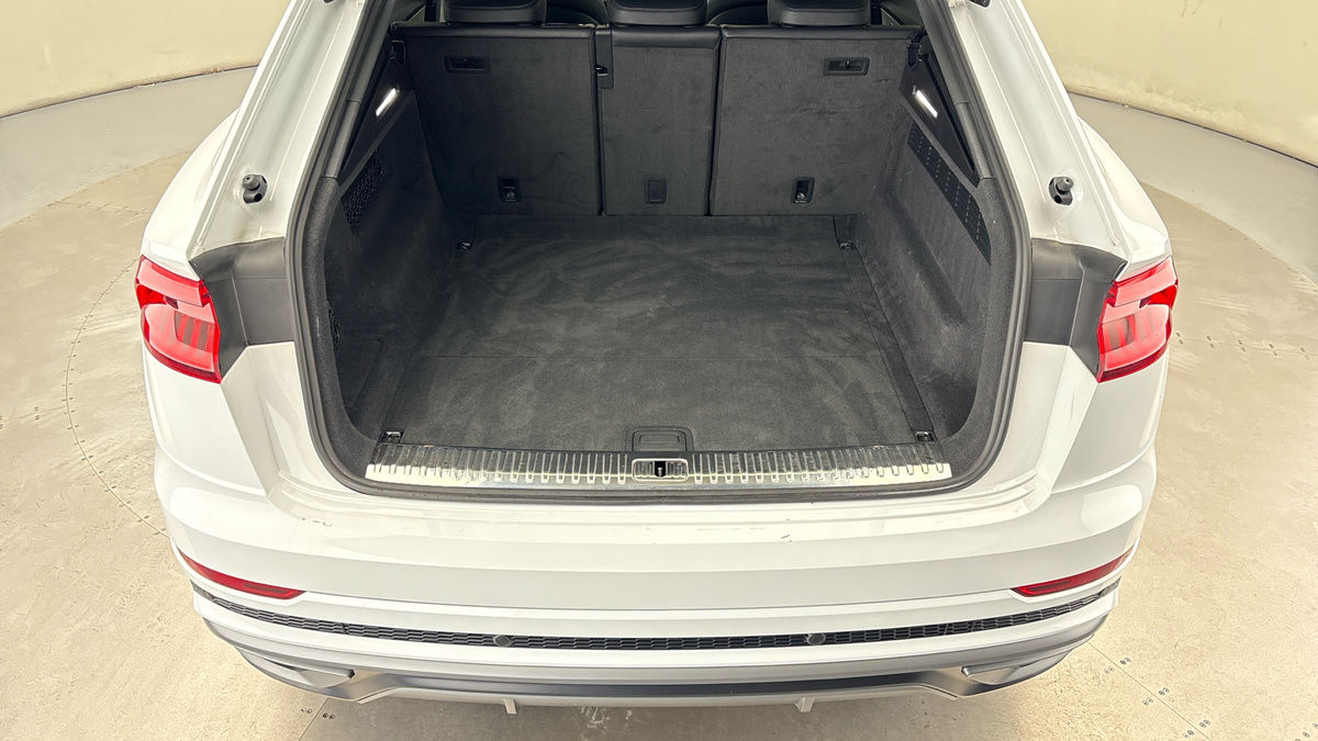 Used Audi Q8 2022 for sale - 76510576: Photo 11