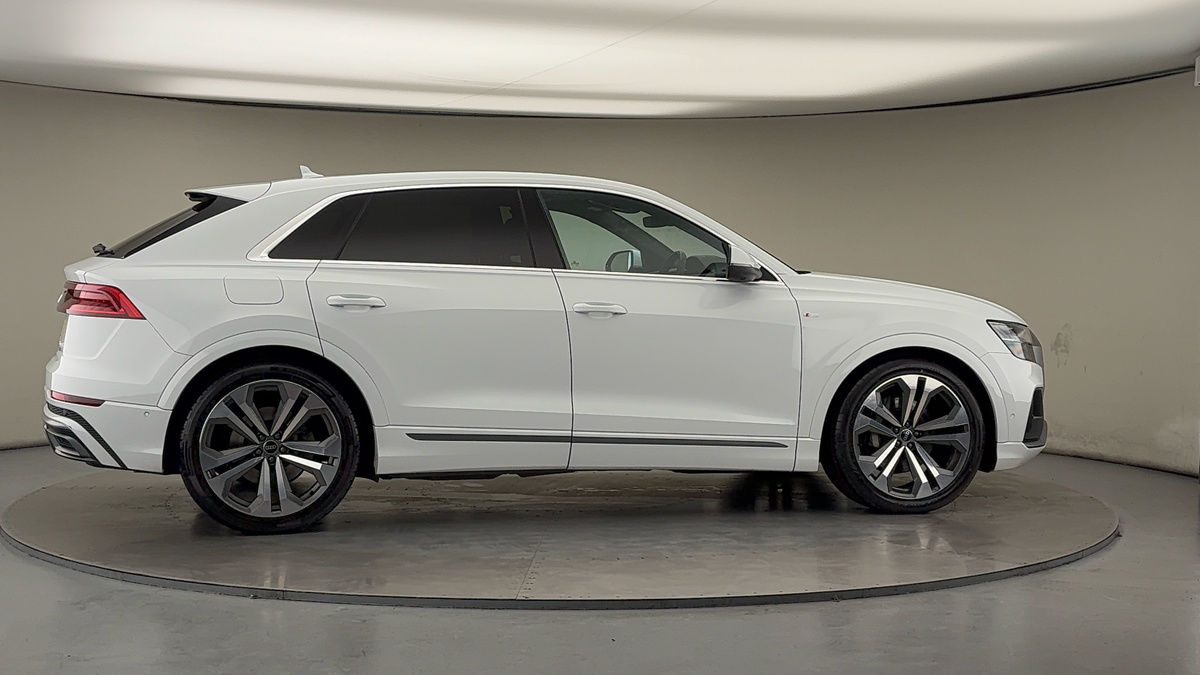 Used Audi Q8 2022 for sale - 76510576: Photo 37