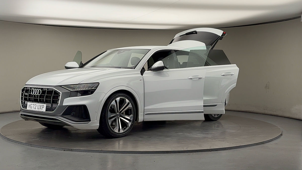 Used Audi Q8 2022 for sale - 76510576: Photo 49