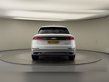 Used Audi Q8 2022 for sale - 76510576: Photo