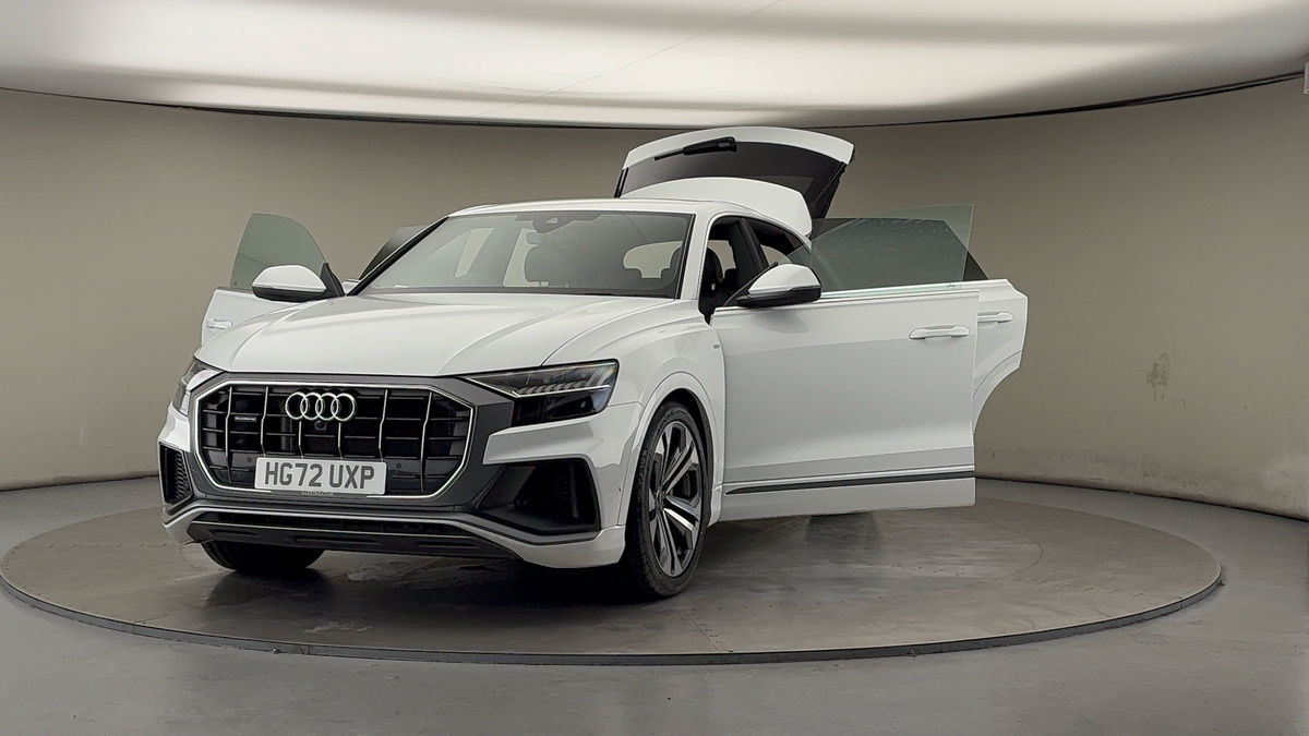 Used Audi Q8 2022 for sale - 76510576: Photo 50