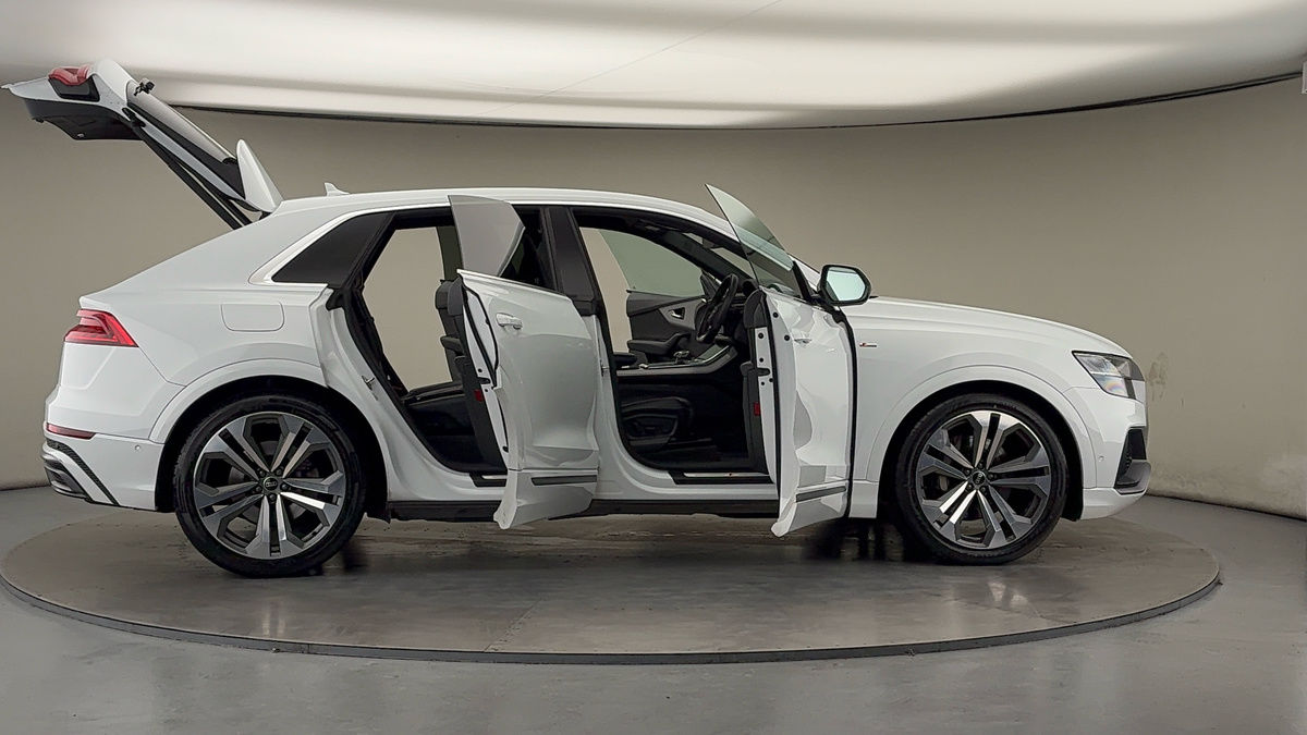 Used Audi Q8 2022 for sale - 76510576: Photo 56