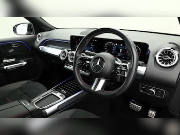 Used Mercedes-Benz GLB 2024 for sale - 75560595: Photo