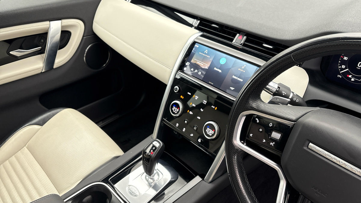 Used Land Rover Discovery Sport 2021 for sale - 76583103: Photo 18