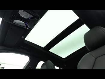 Used BMW 5 Series 2023 for sale - 74570857: Photo