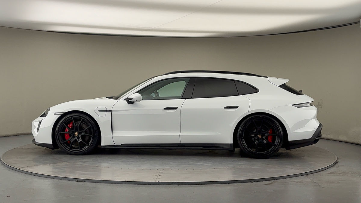 Used Porsche Taycan 2024 for sale - 77494462: Photo 30