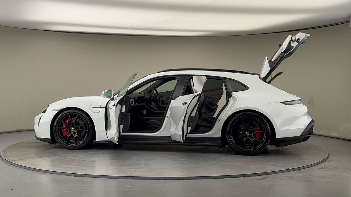 Used Porsche Taycan 2024 for sale - 77494462: Photo 49