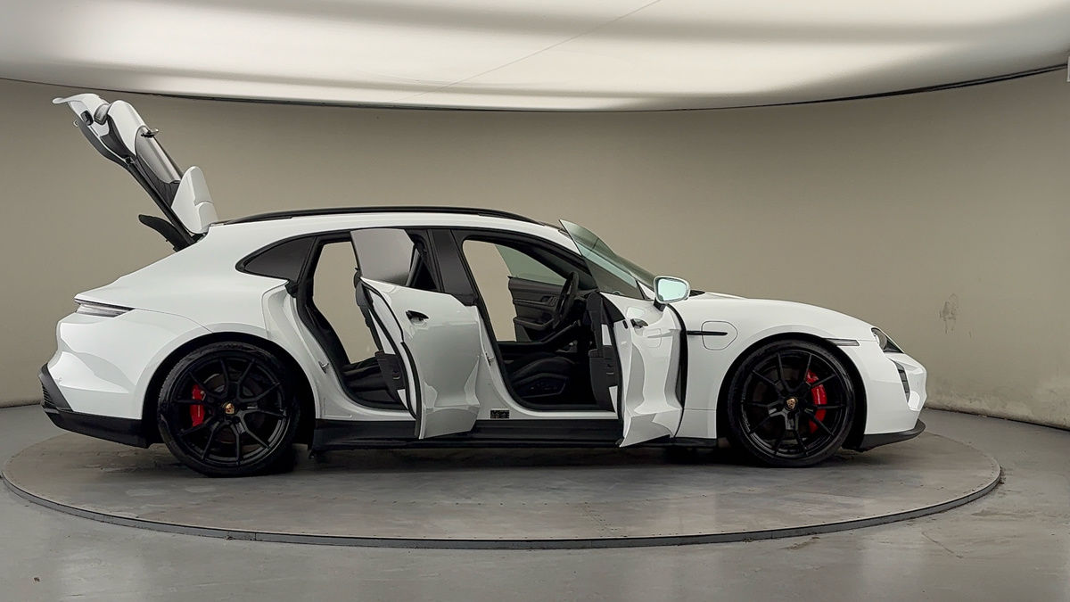 Used Porsche Taycan 2024 for sale - 77494462: Photo 59