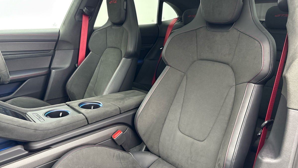 Used Porsche Taycan 2024 for sale - 77494462: Photo 7