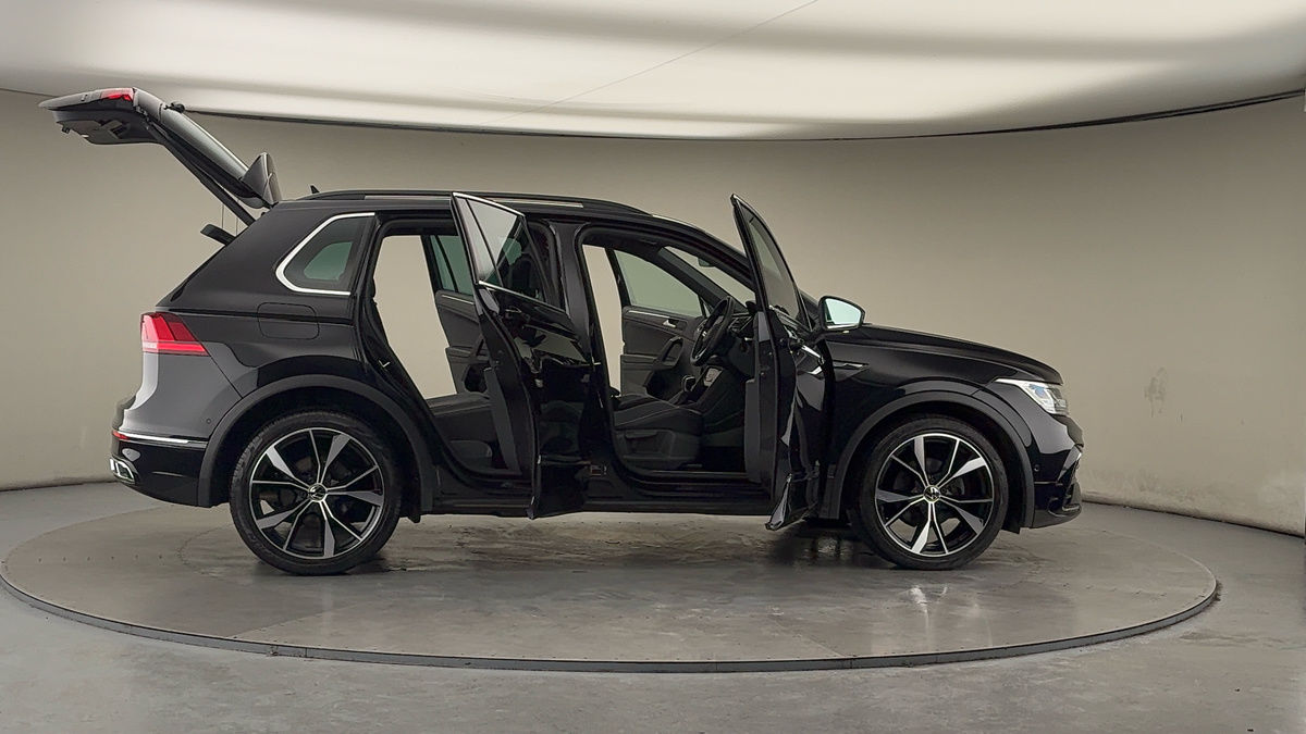 Used Volkswagen Tiguan 2022 for sale - 77595031: Photo 56