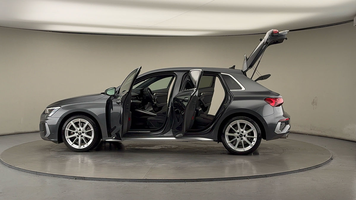 Used Audi S3 2023 for sale - 76520965: Photo 46