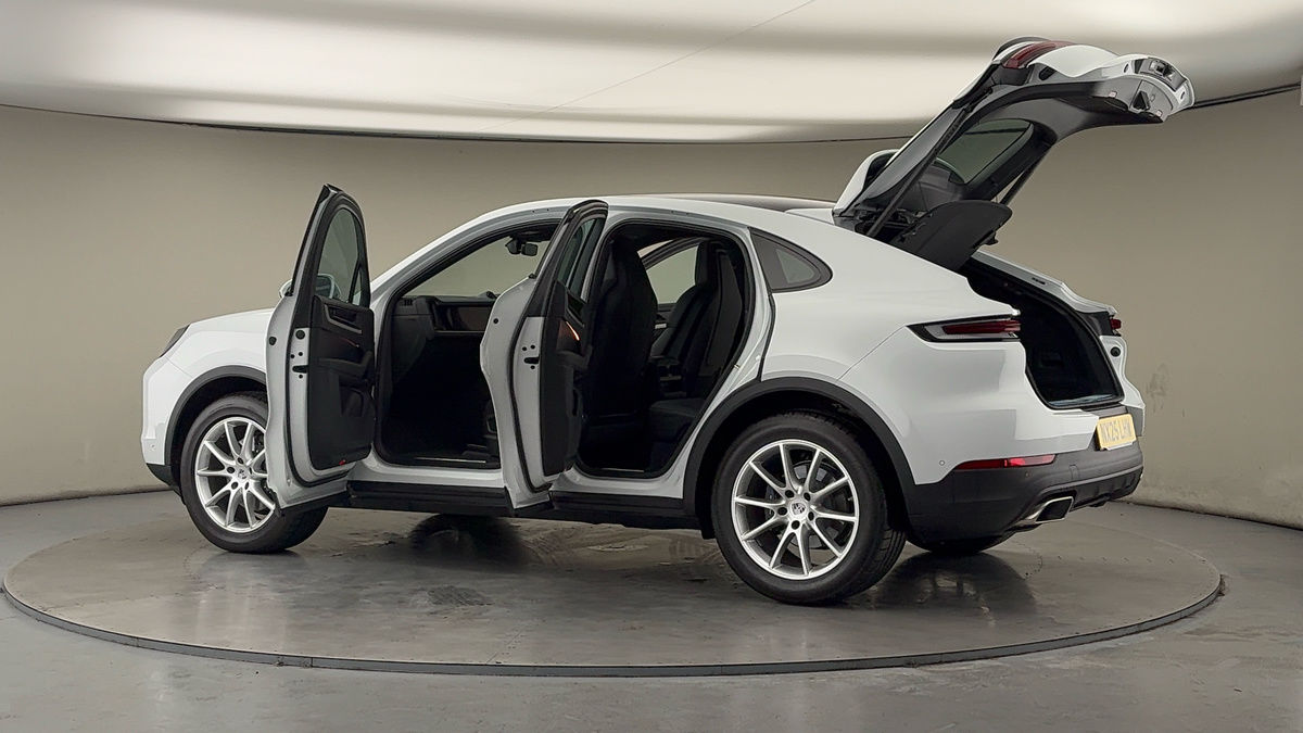 Used Porsche Cayenne 2025 for sale - 77749393: Photo 46