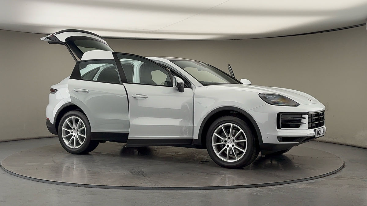 Used Porsche Cayenne 2025 for sale - 77749393: Photo 55