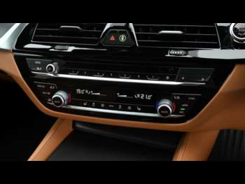 Used BMW 5 Series 2023 for sale - 74266454: Photo