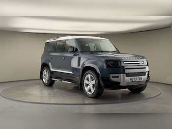 Used Land Rover Defender 2023 for sale - 78300137: Photo