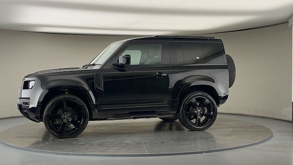 Used Land Rover Defender 90 2021 for sale - 76197991: Photo 28