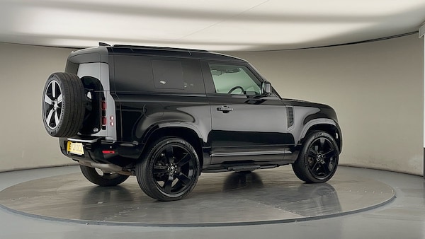 Used Land Rover Defender 90 2021 for sale - 76197991: Photo 38