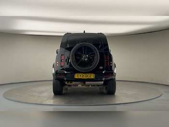 Used Land Rover Defender 90 2021 for sale - 76197991: Photo