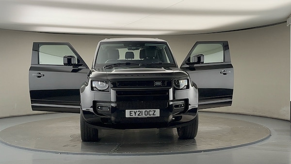 Used Land Rover Defender 90 2021 for sale - 76197991: Photo 51
